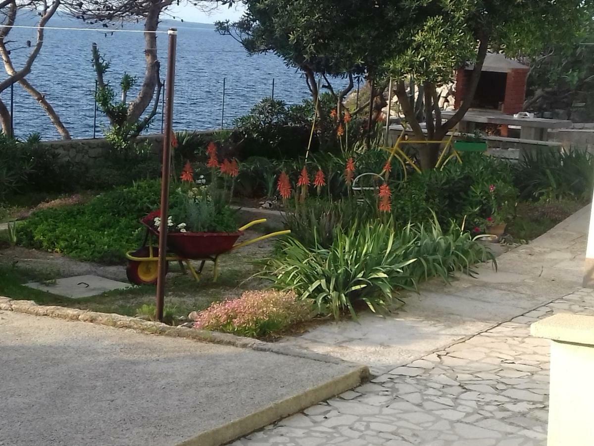 Apartment Rojal Mali Losinj Exterior photo